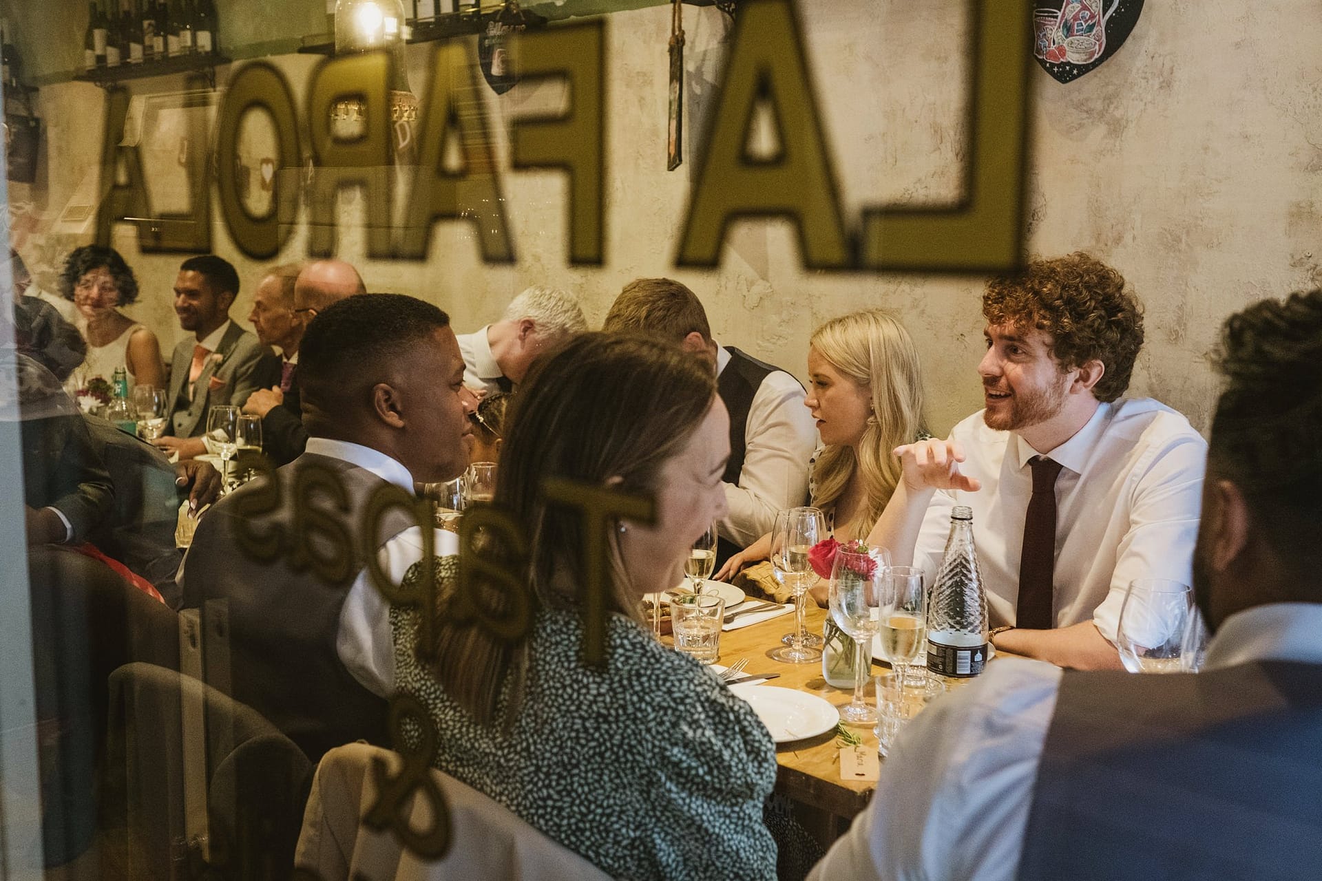 La Farola restaurant wedding guests having meal