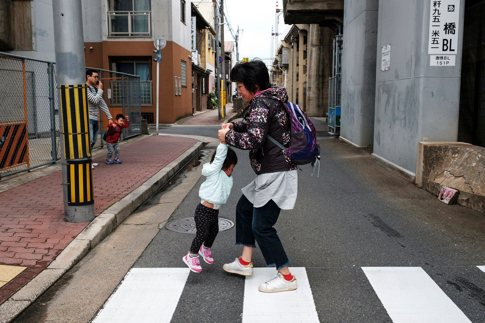 8 Japan Street Photography with Fujifilm X-Pro2