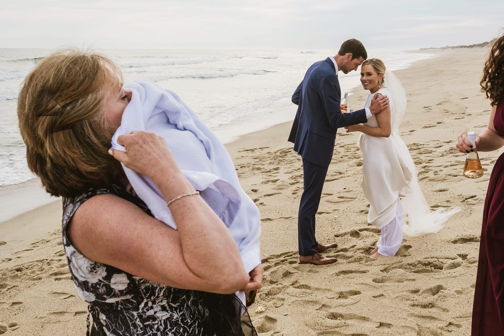 street photography at weddings