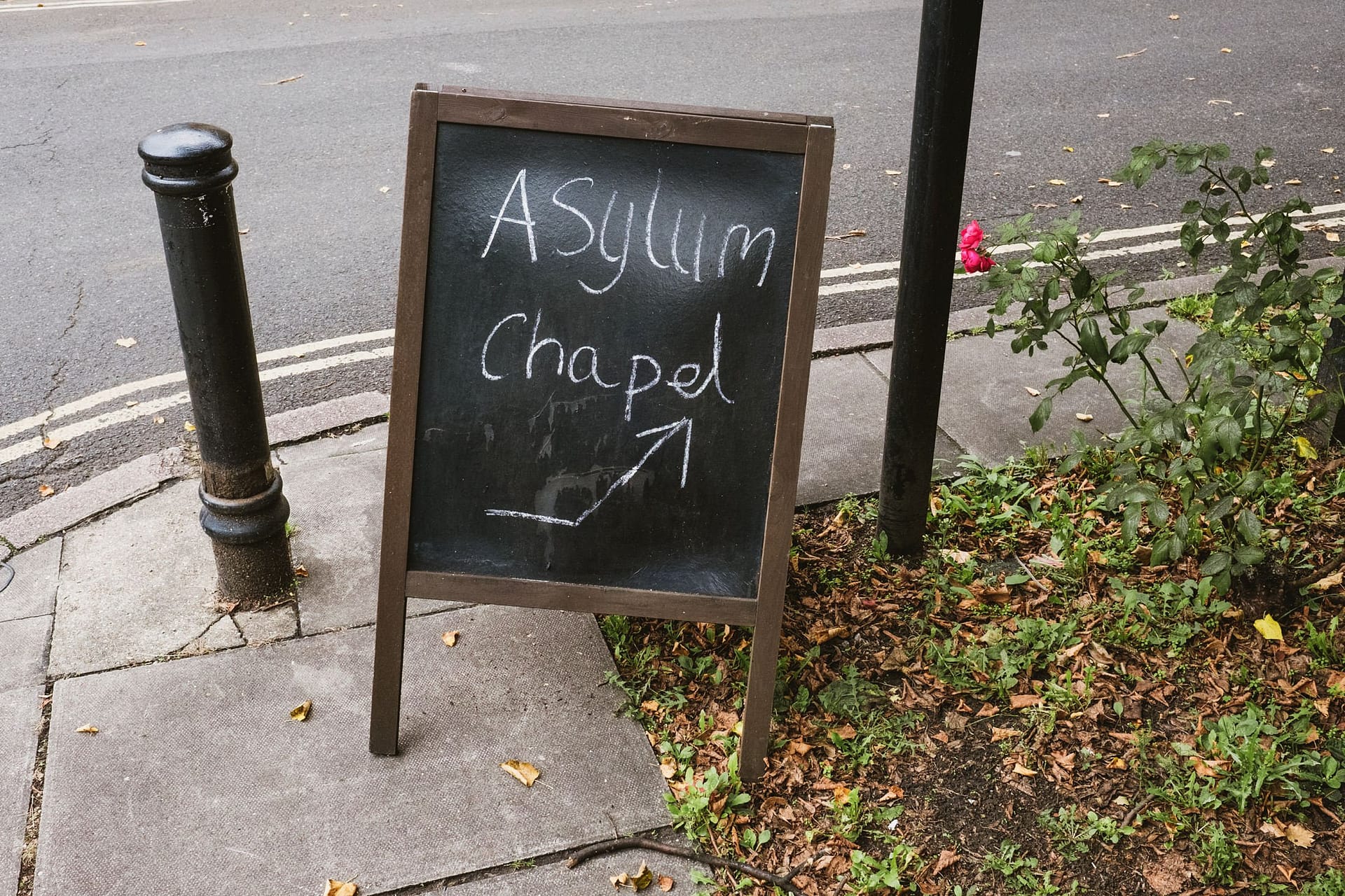 asylum chapel sign