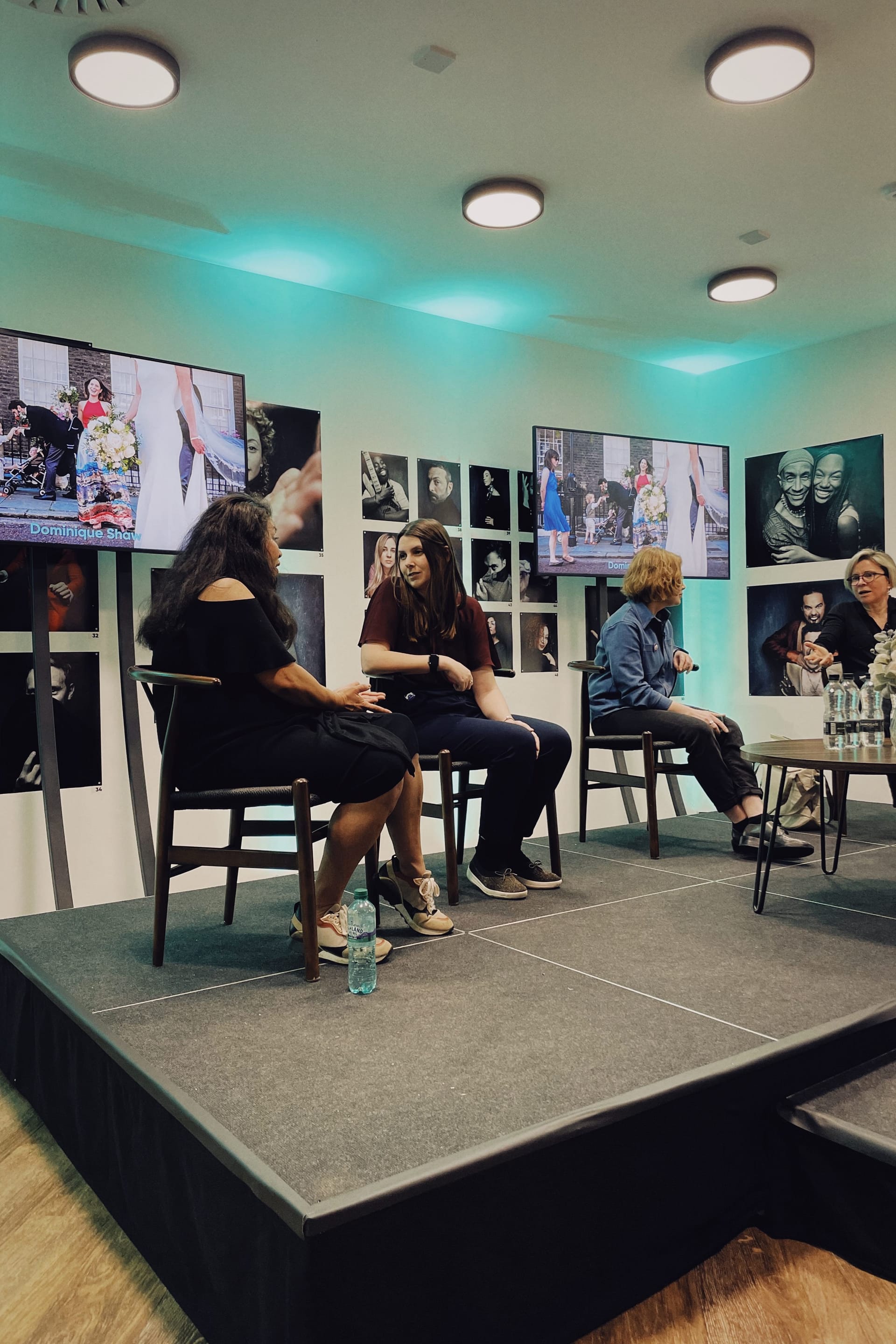 women in photography