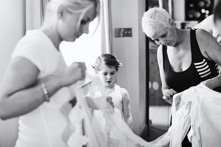 Huddersfield Wedding Photographer Leeds & Huddersfield Wedding Photography