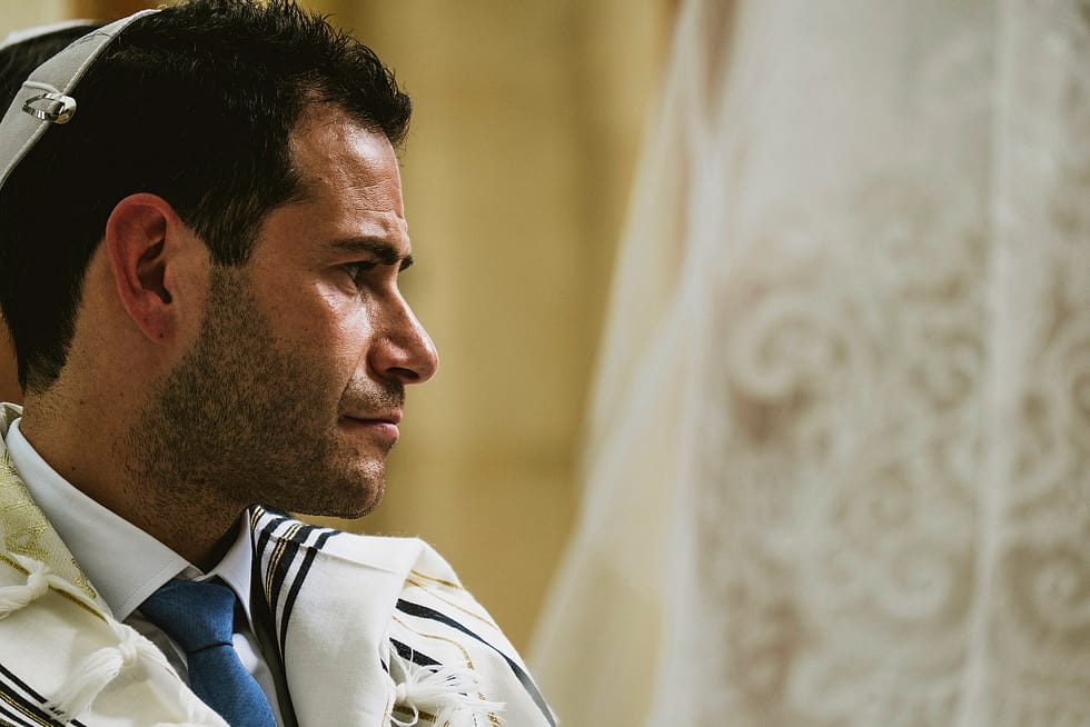 Alternative Documentary Wedding Photography